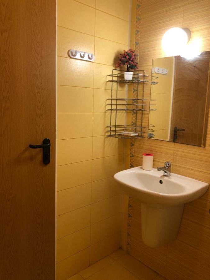 Milos Apartments Поморие Экстерьер фото