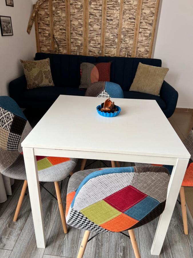Milos Apartments Поморие Экстерьер фото
