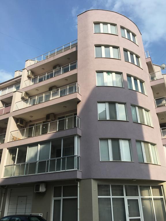 Milos Apartments Поморие Экстерьер фото