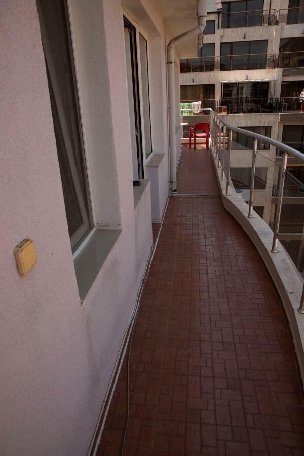 Milos Apartments Поморие Экстерьер фото